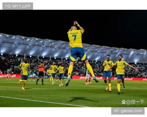 拉科球员关键对决中稳健发挥，助球队开启胜利新篇章